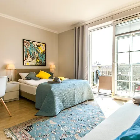 Blue&yellow Apart Apartment *